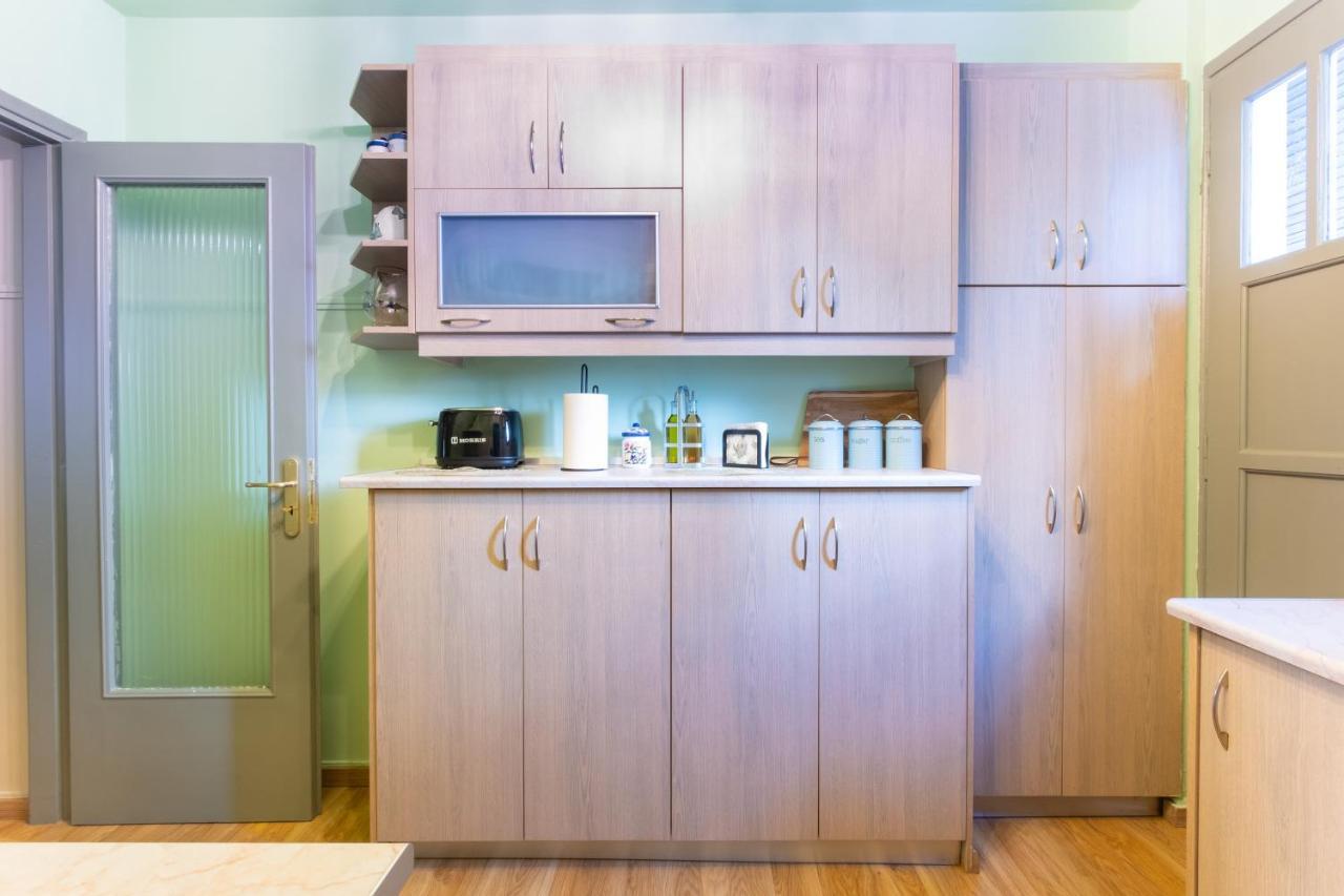 Apartament Vintage House Near Downtown Ateny Zewnętrze zdjęcie